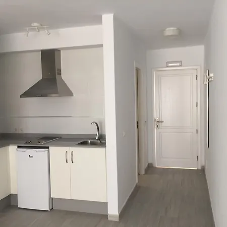 Neptuno - Adults Only Apartment *