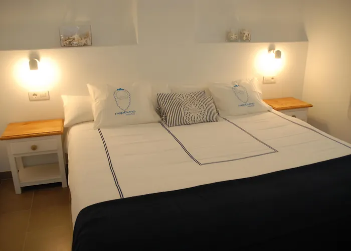 Neptuno - Adults Only Apartment
